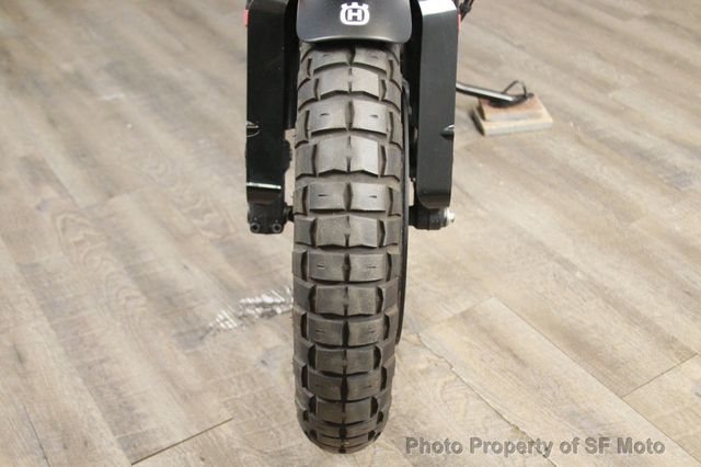 2023 Husqvarna Svartpilen 401 SALE PENDING - 23057555 - 22