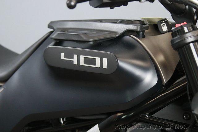 2023 Husqvarna Svartpilen 401 SALE PENDING - 23057555 - 32