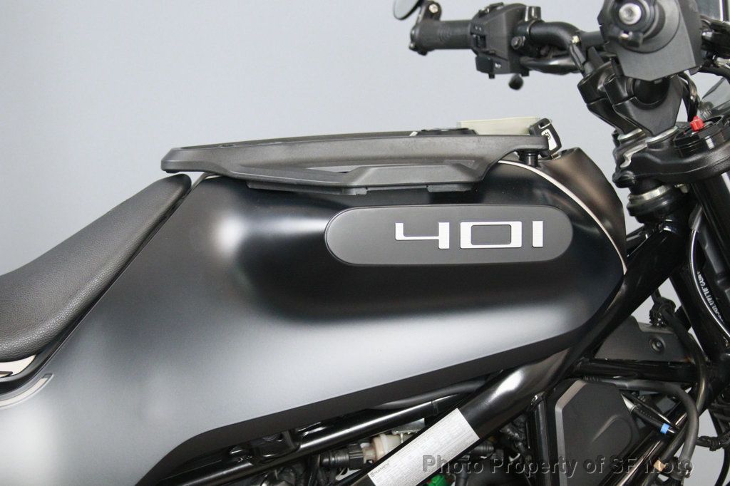 2023 Husqvarna Svartpilen 401 SALE PENDING - 23057555 - 34
