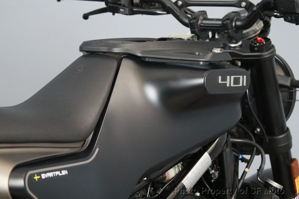 2023 Husqvarna Svartpilen 401 SALE PENDING - 23057555 - 36