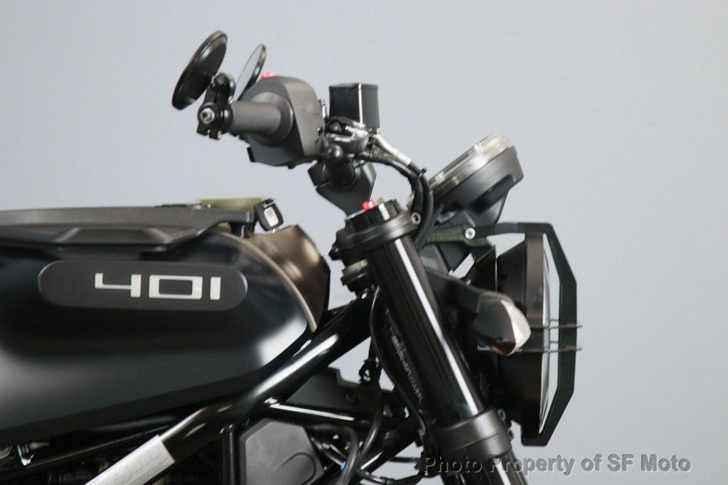 2023 Husqvarna Svartpilen 401 SALE PENDING - 23057555 - 7