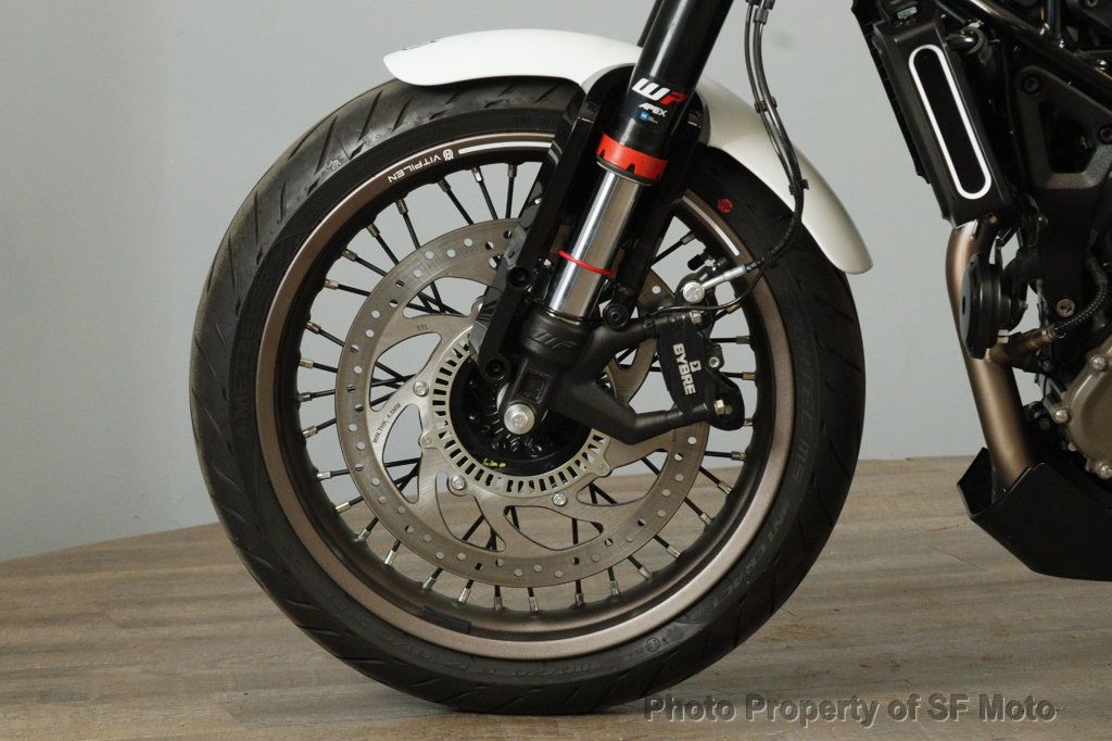 2023 Husqvarna Vitpilen 401 INVENTORY-CLEARANCE - 22494227 - 12