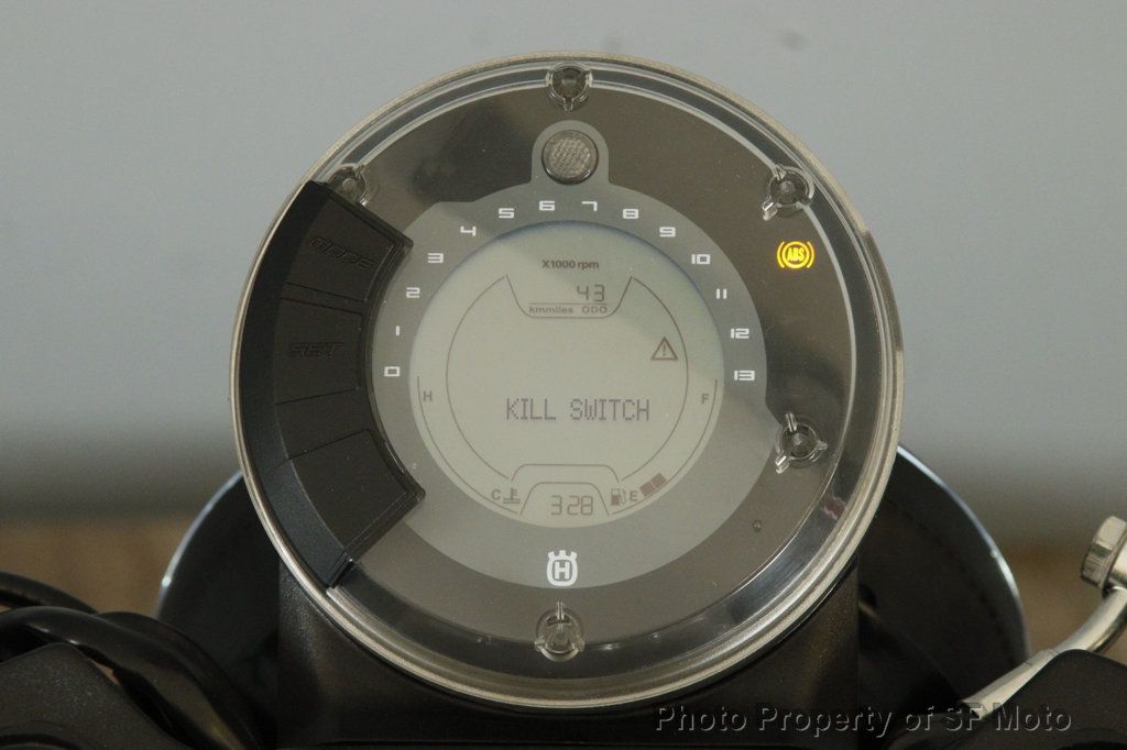 2023 Husqvarna Vitpilen 401 INVENTORY-CLEARANCE - 22494227 - 29