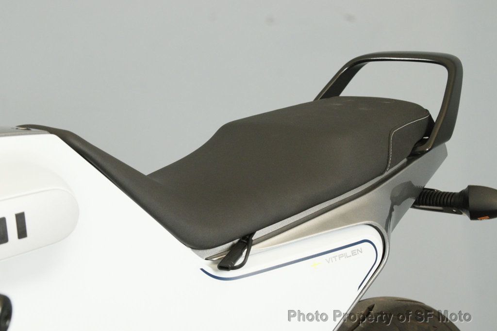 2023 Husqvarna Vitpilen 401 INVENTORY-CLEARANCE - 22494227 - 39