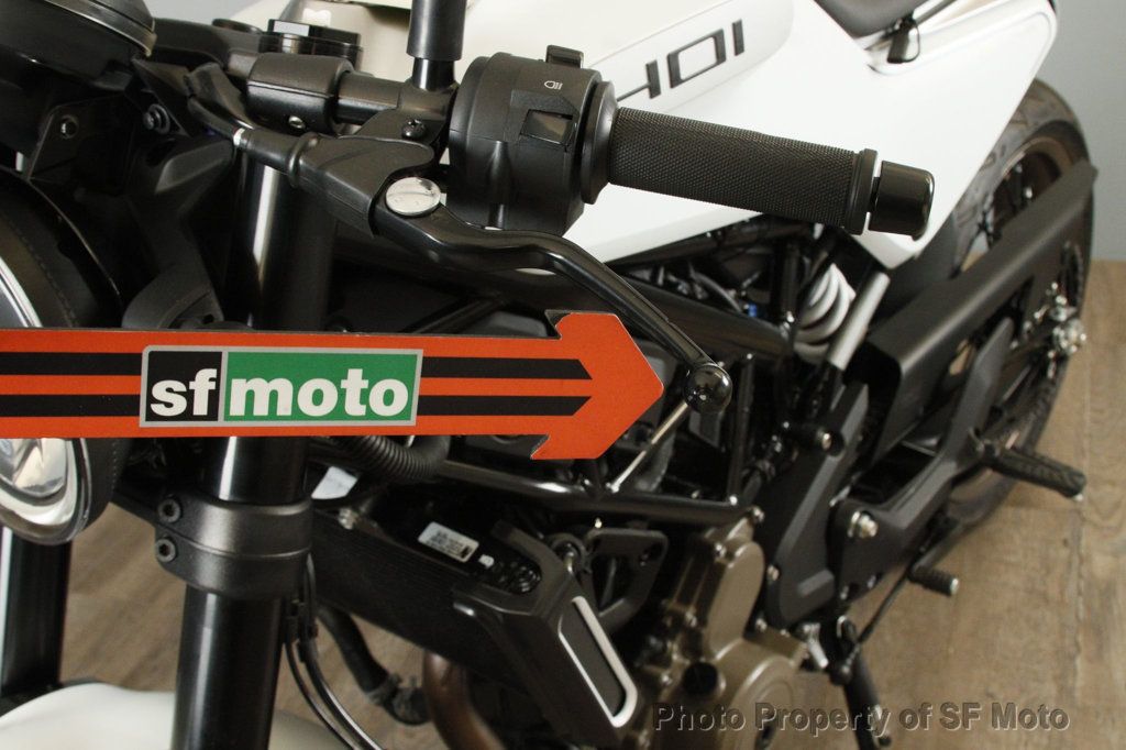 2023 Husqvarna Vitpilen 401 INVENTORY-CLEARANCE - 22494227 - 52