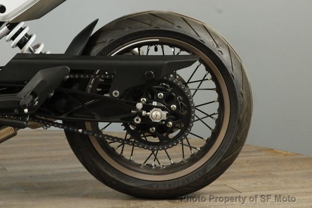 2023 Husqvarna Vitpilen 401 One Owner, 42 Miles - 22494227 - 17