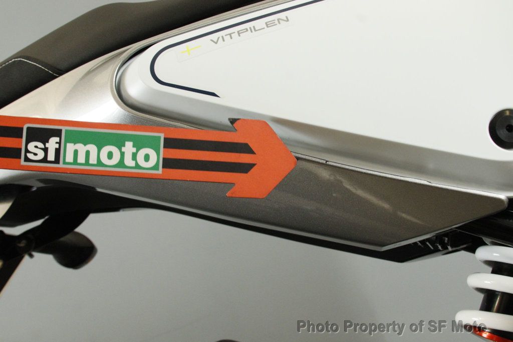 2023 Husqvarna Vitpilen 401 One Owner, 42 Miles - 22494227 - 50