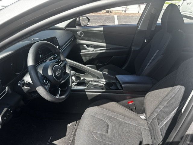2023 Hyundai Elantra  - 23066443 - 3