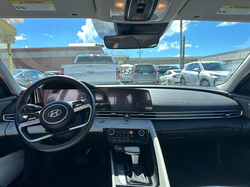 2023 Hyundai Elantra Limited - 22940738 - 13