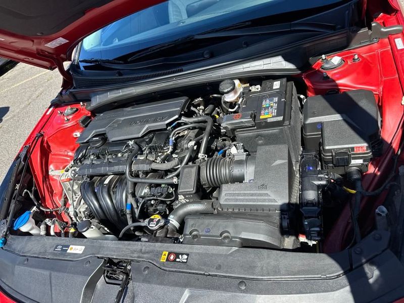 2023 Hyundai Elantra Limited - 22940738 - 21