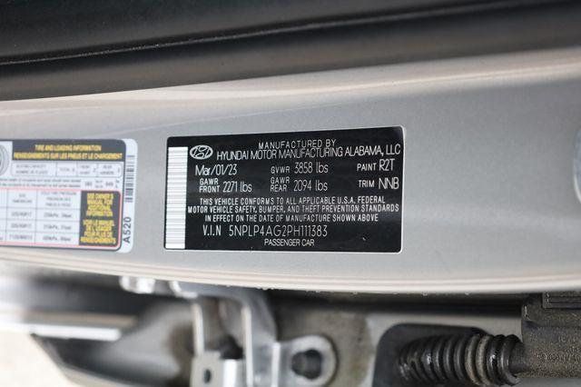 2023 Hyundai Elantra Limited - 23025204 - 11