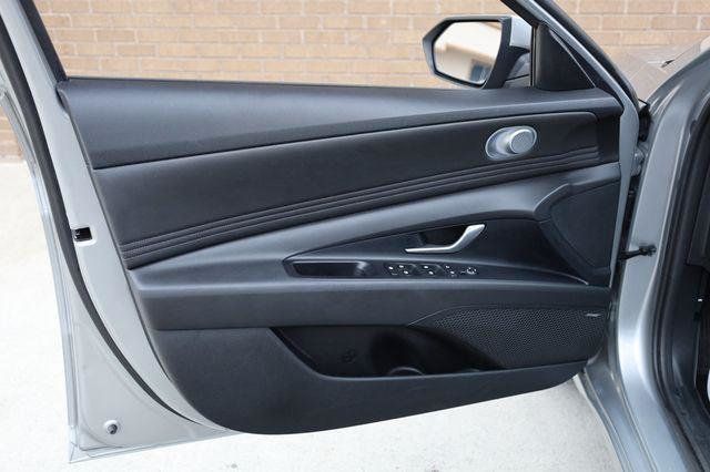 2023 Hyundai Elantra Limited - 23025204 - 12