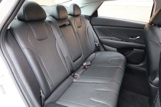 2023 Hyundai Elantra Limited - 23025204 - 23