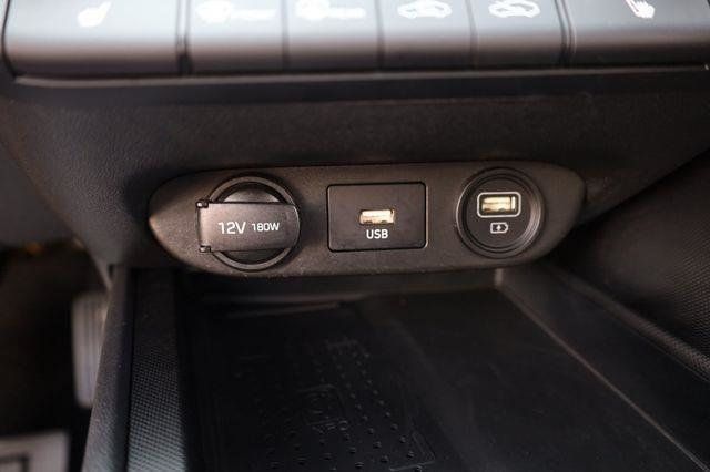2023 Hyundai Elantra Limited - 23025204 - 46