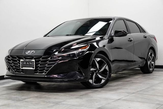 2023 Hyundai Elantra Limited IVT - 23009656 - 0
