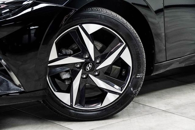 2023 Hyundai Elantra Limited IVT - 23009656 - 2