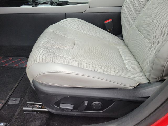 2023 Hyundai Elantra Limited IVT - 23009233 - 4