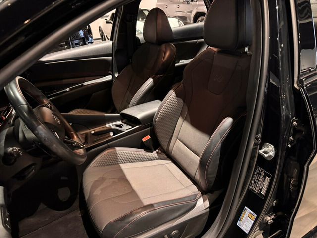 2023 Hyundai Elantra LocalTrade/N-Line/DCT/AppleCarplay/AndroidAuto/HtdSeats/MoonRoof - 23004901 - 9