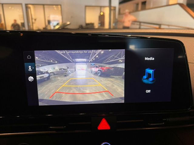2023 Hyundai Elantra LocalTrade/N-Line/DCT/AppleCarplay/AndroidAuto/HtdSeats/MoonRoof - 23004901 - 19