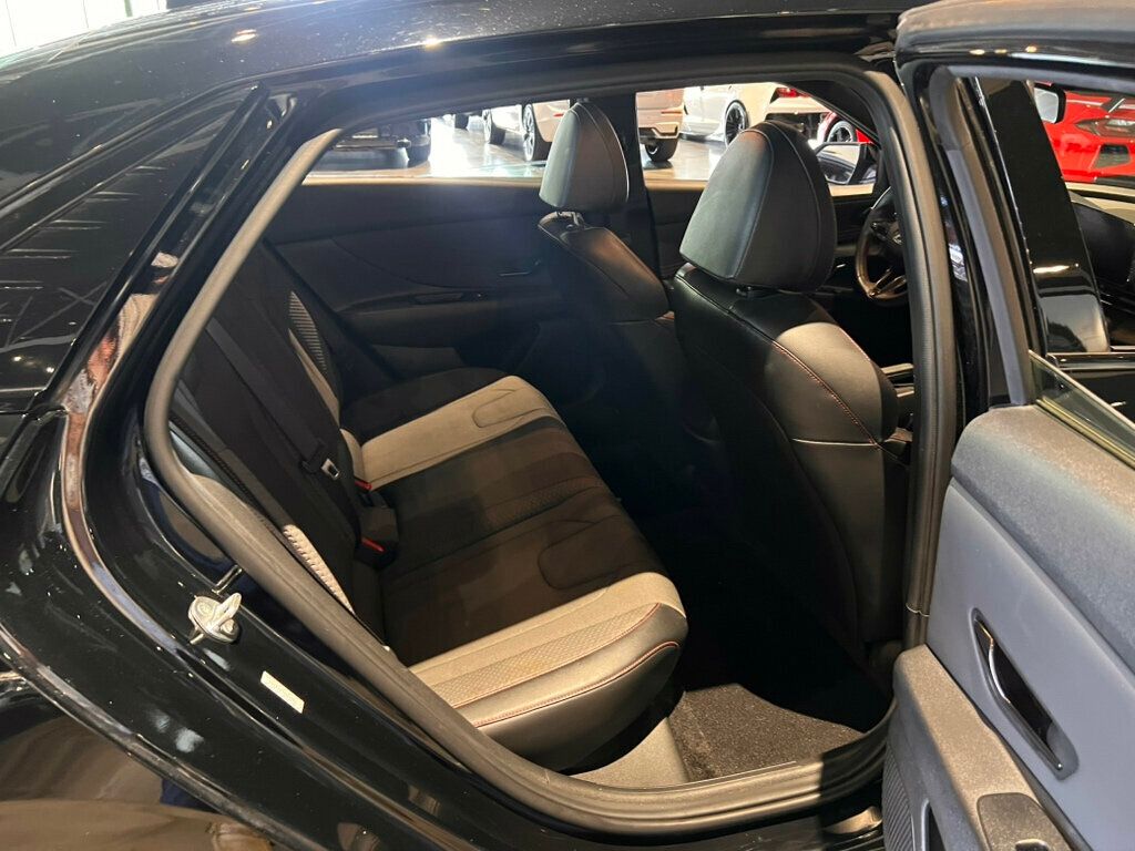 2023 Hyundai Elantra LocalTrade/N-Line/DCT/AppleCarplay/AndroidAuto/HtdSeats/MoonRoof - 23004901 - 27