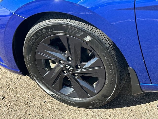 2023 Hyundai Elantra SEL - 23034001 - 11