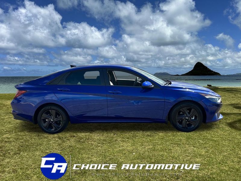 2023 Hyundai Elantra SEL - 23034001 - 8