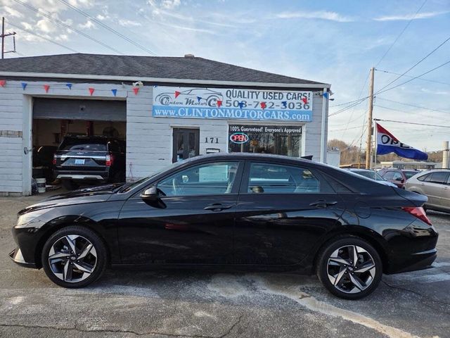 2023 Hyundai Elantra SEL - 23007419 - 1