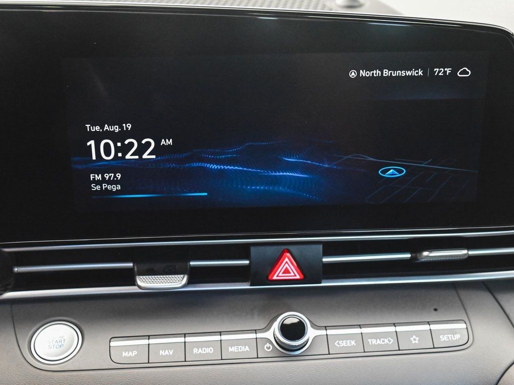2023 Hyundai Elantra SEL photo 15