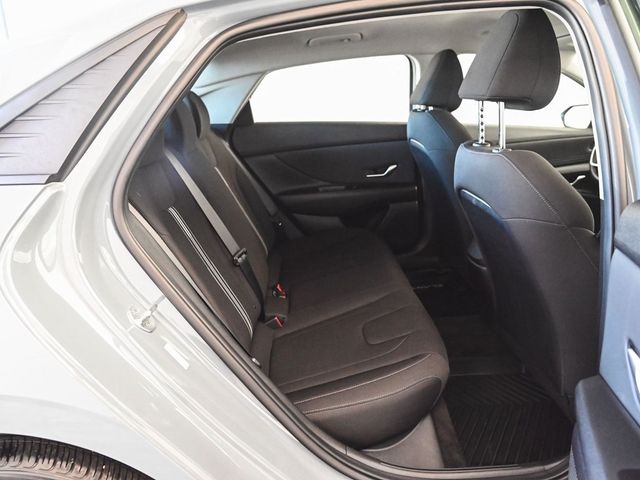 2023 Hyundai Elantra SEL - 22951018 - 29