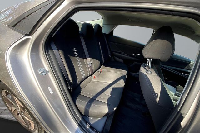 2023 Hyundai Elantra SEL - 22990219 - 14