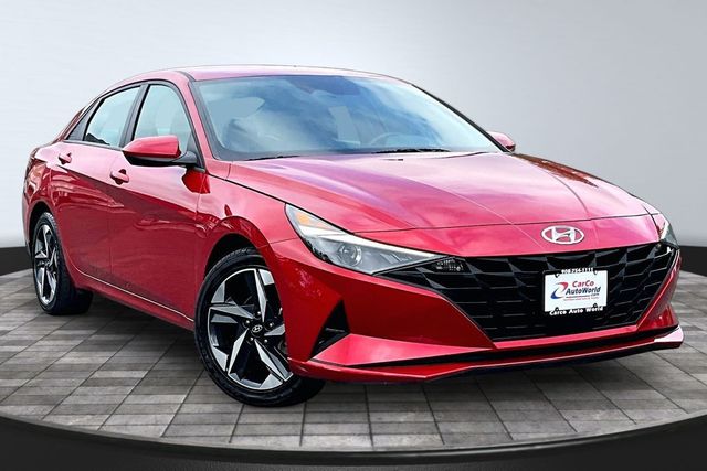 2023 Hyundai Elantra SEL - 23048571 - 2