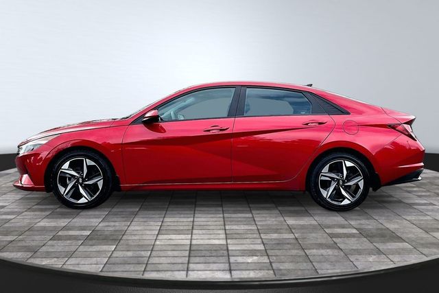 2023 Hyundai Elantra SEL - 23048571 - 3