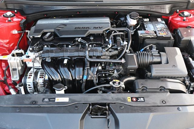 2023 Hyundai Elantra SEL IVT - 22892464 - 16