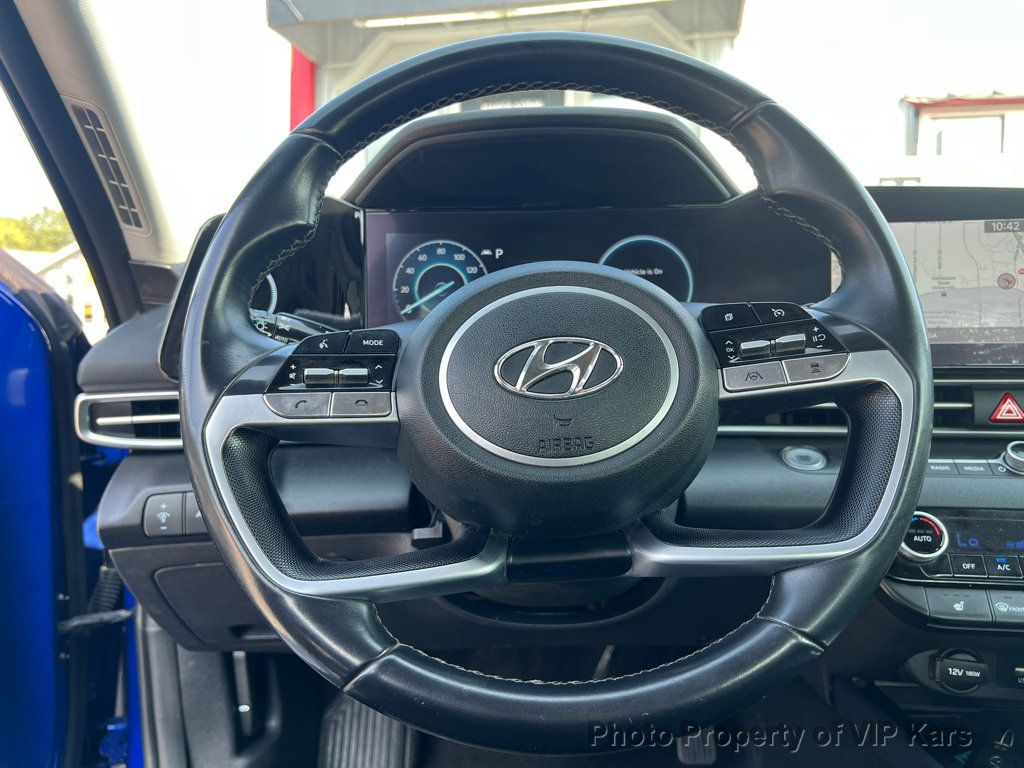2023 Hyundai Elantra SEL Convenience photo 15