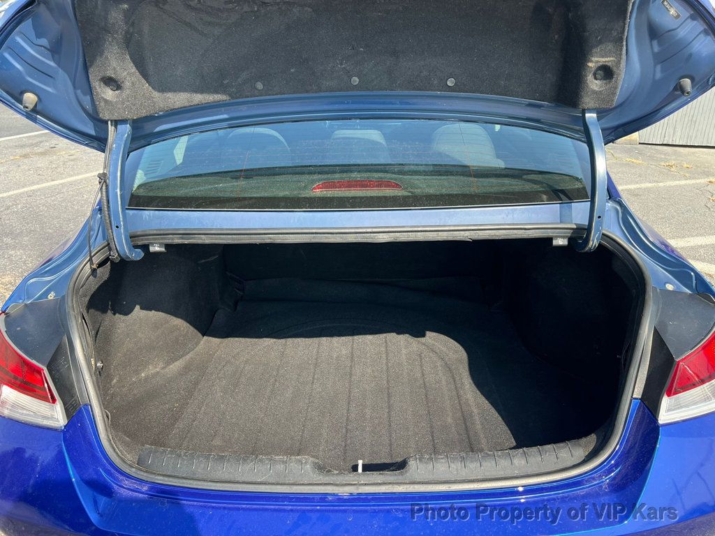 2023 Hyundai Elantra SEL Convenience photo 7