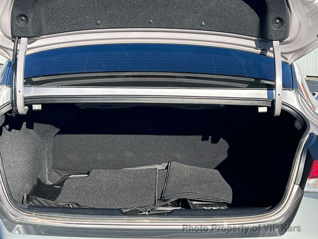 2023 Hyundai Elantra SEL IVT - 22939891 - 6