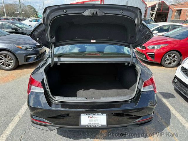 2023 Hyundai Elantra SEL IVT - 22994714 - 18