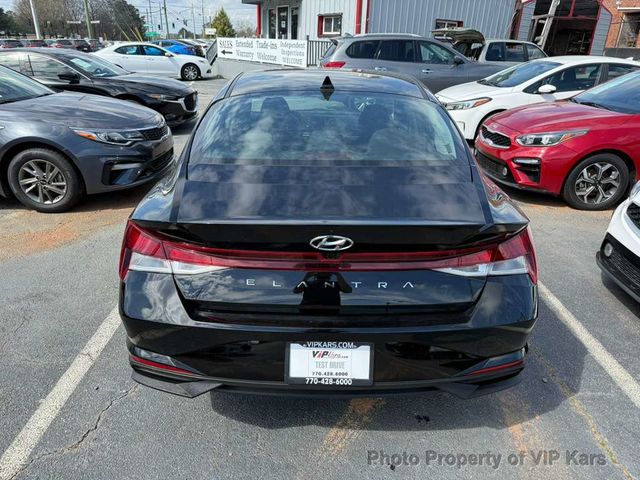 2023 Hyundai Elantra SEL IVT - 22994714 - 5