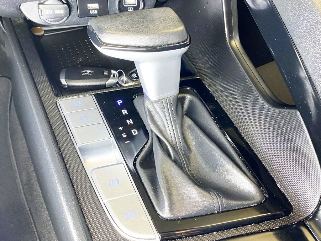 2023 Hyundai Elantra SEL IVT - 22934232 - 31
