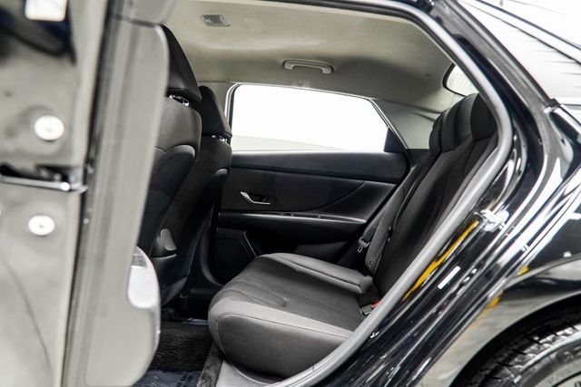 2023 Hyundai Elantra SEL IVT - 22962006 - 32