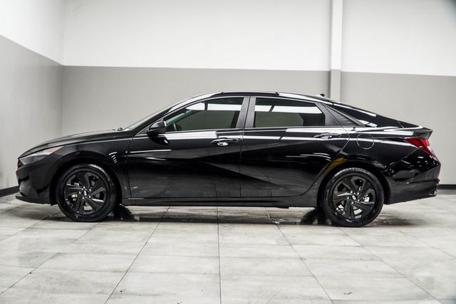 2023 Hyundai Elantra SEL IVT - 22962006 - 8