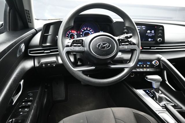 2023 Hyundai Elantra SEL IVT - 23024164 - 11