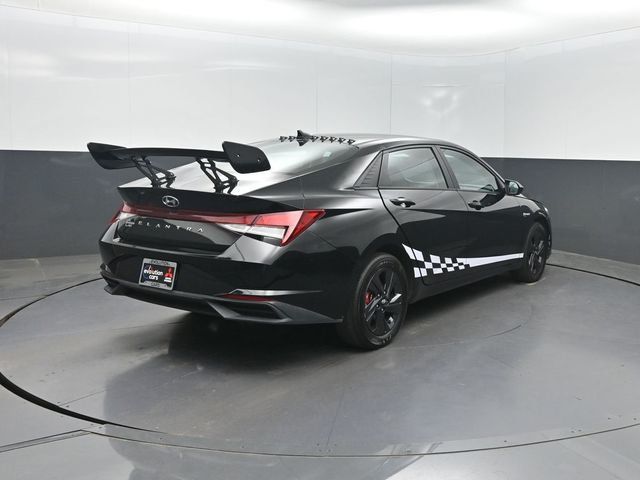 2023 Hyundai Elantra SEL IVT - 23024164 - 26