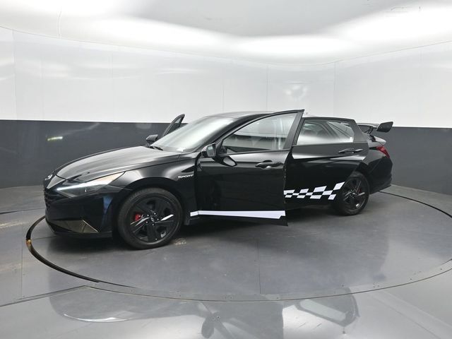 2023 Hyundai Elantra SEL IVT - 23024164 - 30