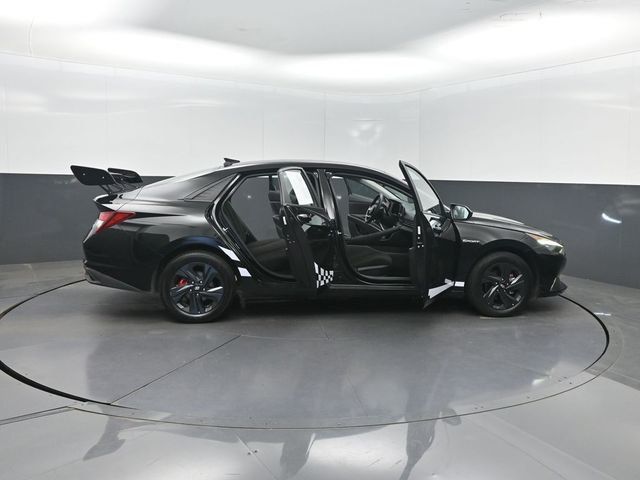 2023 Hyundai Elantra SEL IVT - 23024164 - 31