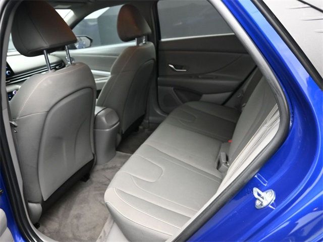 2023 Hyundai Elantra SEL IVT - 22965838 - 11