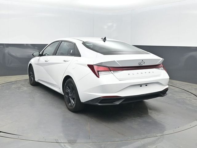 2023 Hyundai Elantra SEL IVT - 23003160 - 2