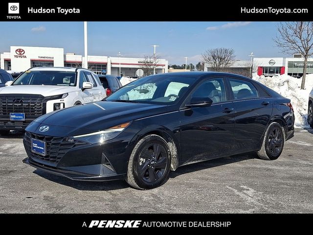 2023 Hyundai Elantra SEL IVT - 23020530 - 0