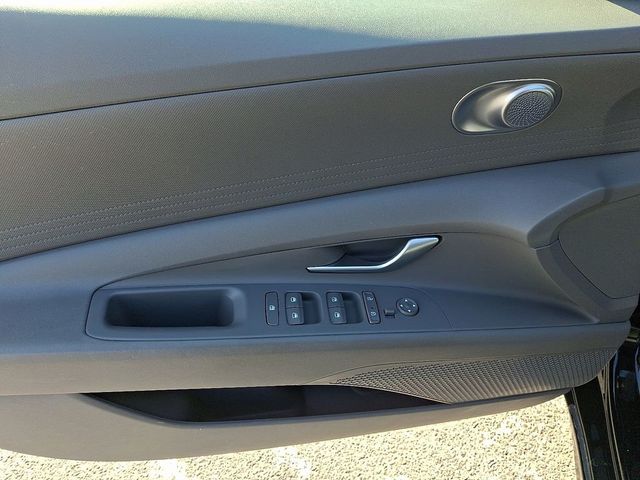 2023 Hyundai Elantra SEL IVT - 23020530 - 11
