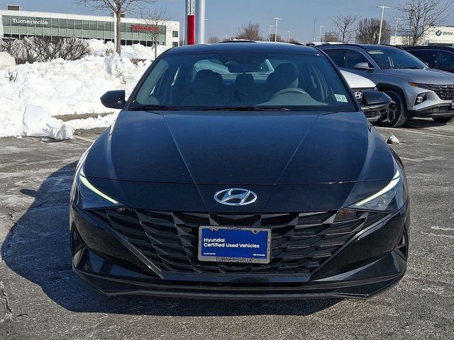 2023 Hyundai Elantra SEL IVT - 23020530 - 1